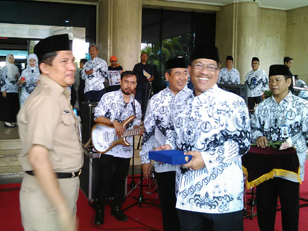 Pencarian PGRI Kab. Cirebon - Persatuan Guru Republik Indonesia Cabang Kab. Cirebon